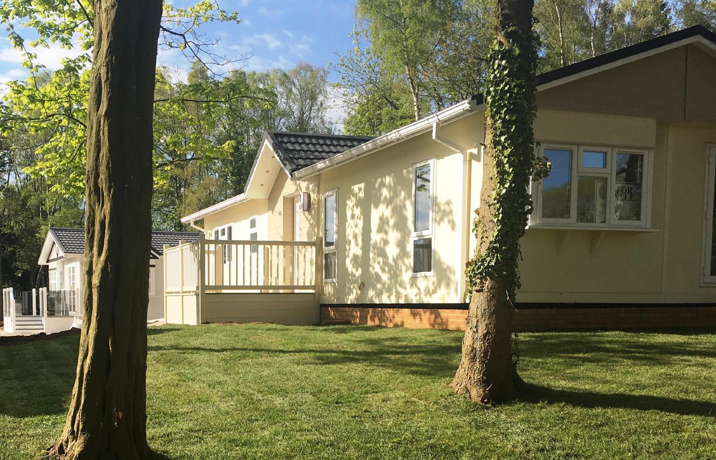 Bromyard Park Homes Visit Saltmarshe Castle Park, Herefordshire