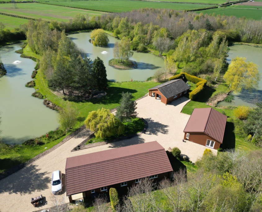 Lakeside Retreat (5)