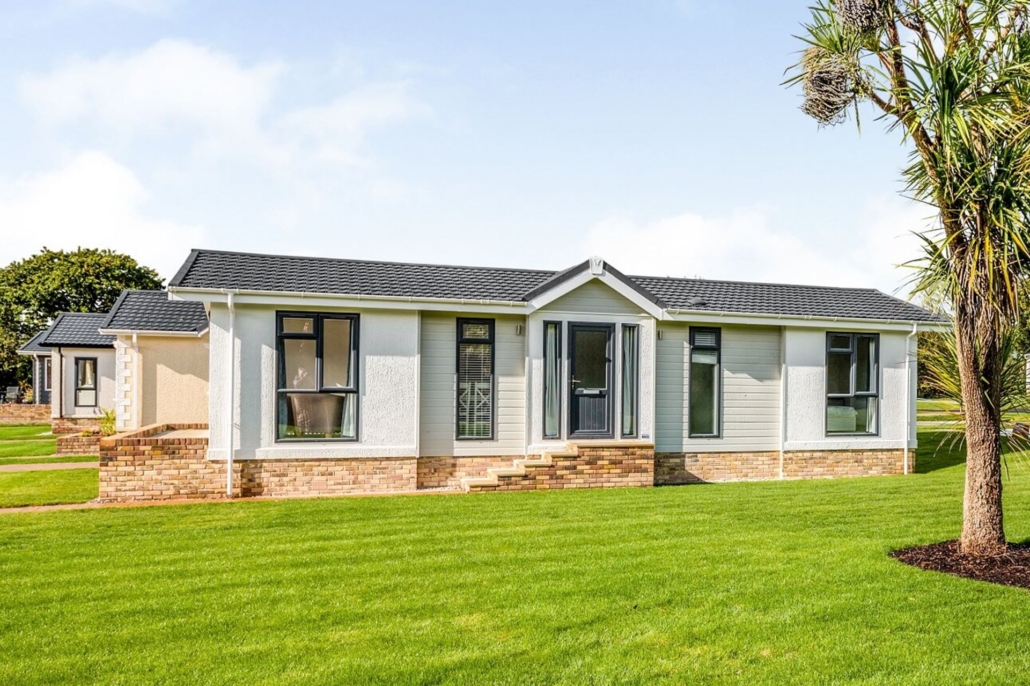 Why buy a park home? Top reasons to buy Quickmove