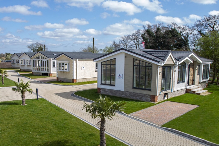 Residential park homes for sale ar Rookery Drove Bury ST Edmunds Suffolk