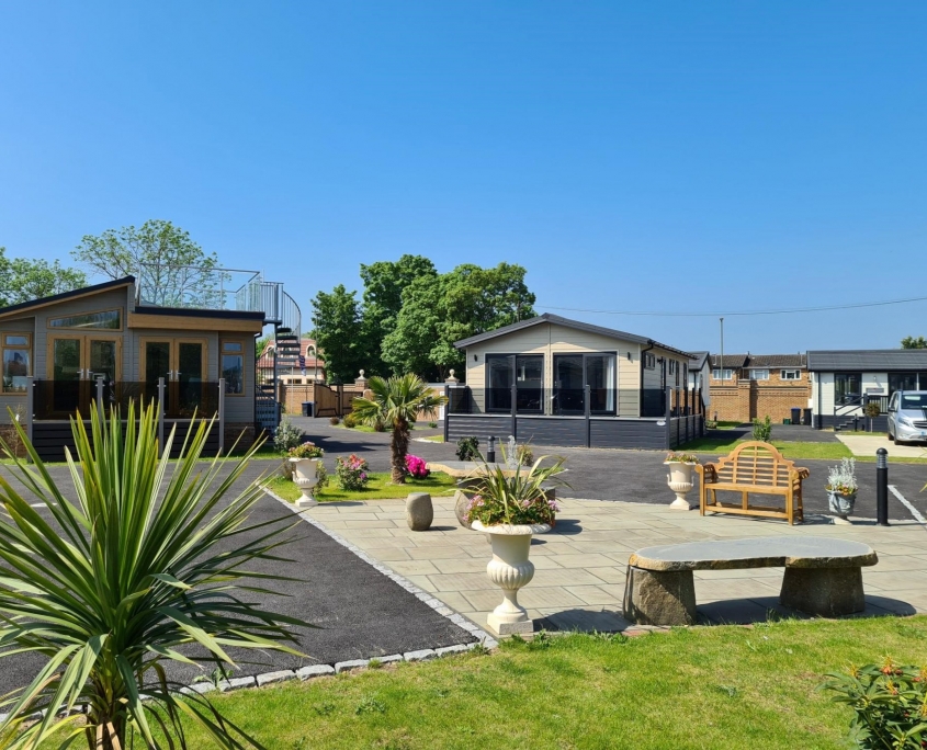 Park Homes for sale in Surrey Visit Thames Retreat, Staines