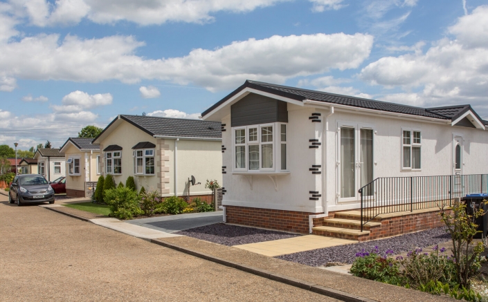 residential park homes for sale in surrey