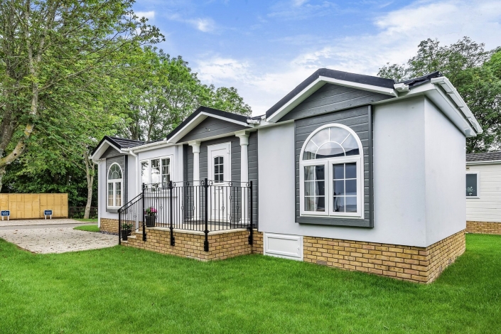 Residential Park Homes for sale at Manor Farm Court, Wareham, Dorset
