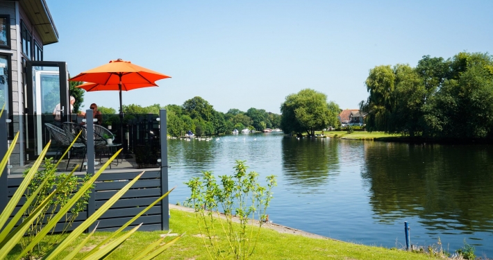 park homes for sale in surrey