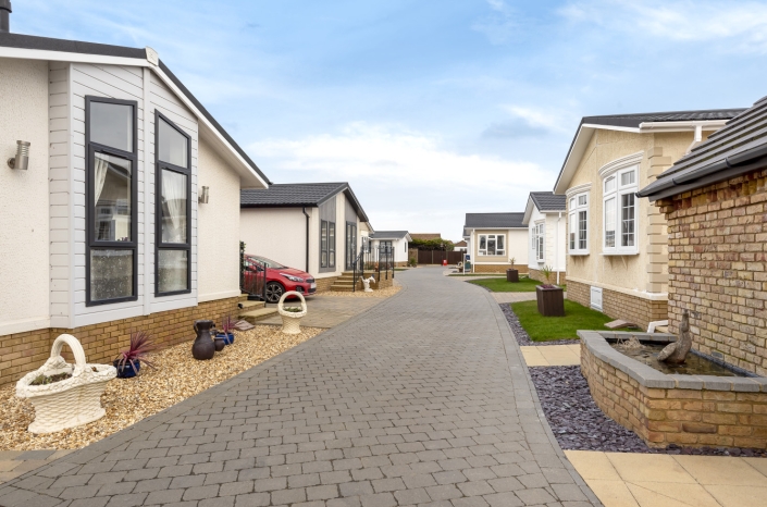 Residential Park Homes for sale at Solent Grange, Milford-on-sea, Hampshire