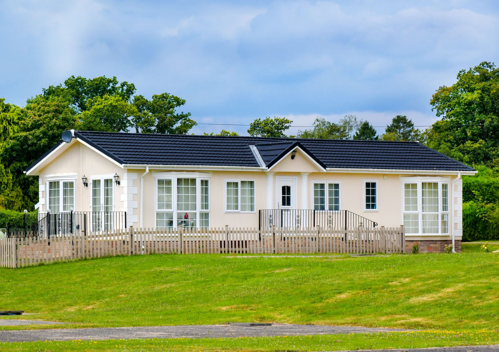 Park homes for sale in Builth Wells Visit Caerwnon Park