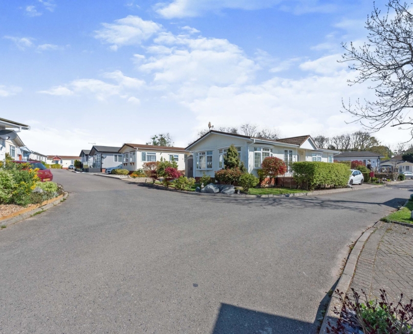 Blueleighs Residential Park in Ipswich Residential park homes for sale at Blueleighs Park, Ipswich, Suffolk