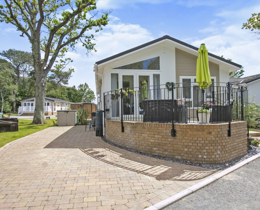 Discover Park Home Bungalows for Sale in Dorset, near Poole