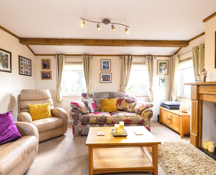 Discover a peaceful Park Home Development nr. Caistor, Lincolnshire