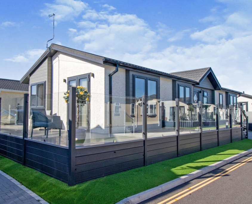 Bungalows for Sale Canvey Island Visit Sandy Bay in Essex