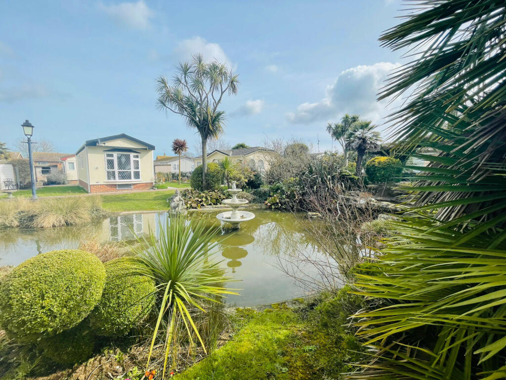 Discover Park Bungalows for Sale in Kent, near Birchington