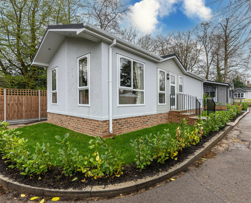 Park homes for sale in Fleet View Grange Estate Park