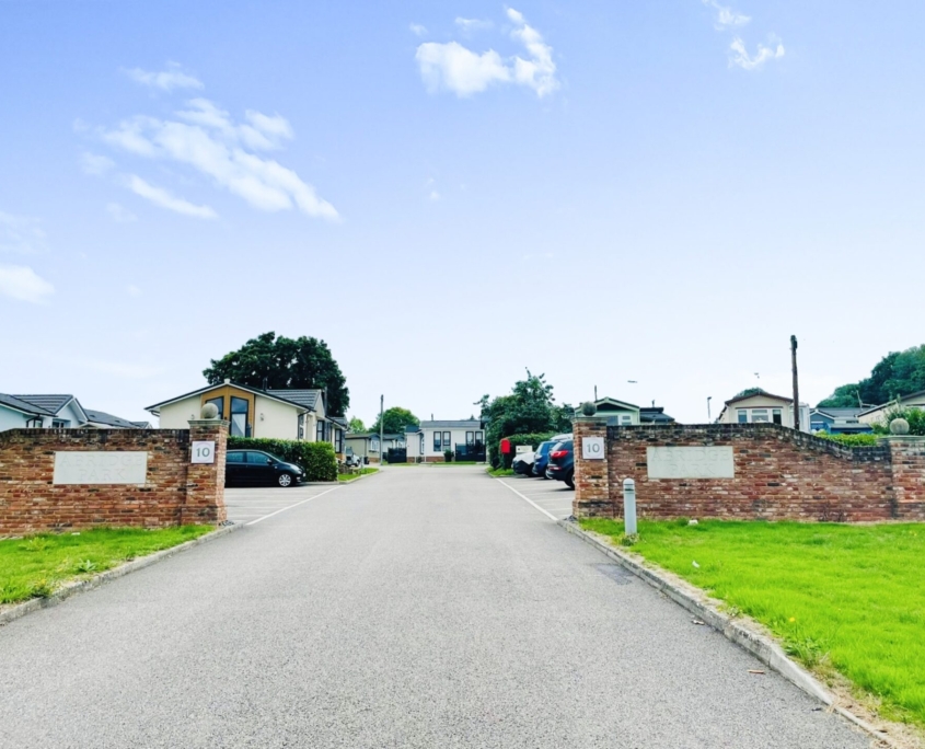 Park homes for sale in Abridge View Abridge Park