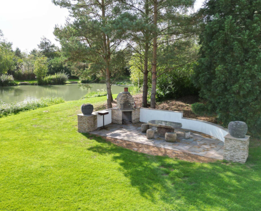 Park homes for sale in Grantham | View Lakeside Retreat