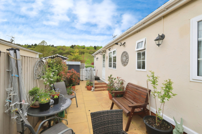 Residential Park Homes for sale at Severn Bank Park, Stourport-on-Severn, Worcestershire