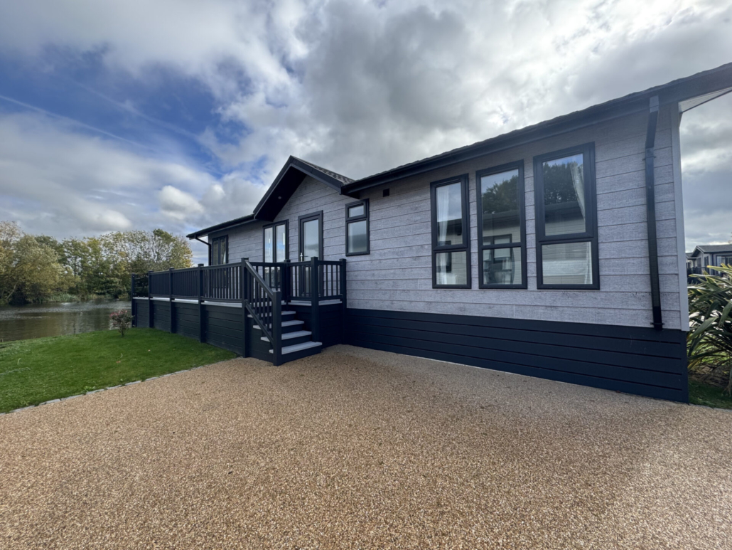 Staines-Upon-Thames, Surrey