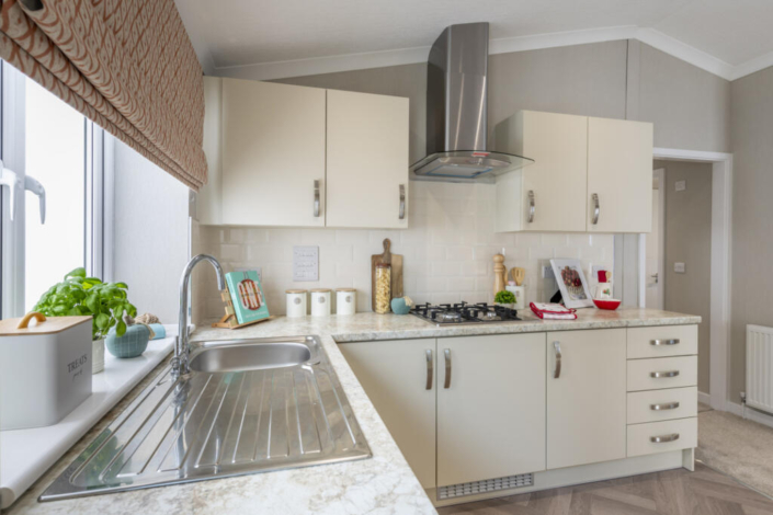 09e9b33ac8eeb3e75d46ebaa027d5e4b (1)