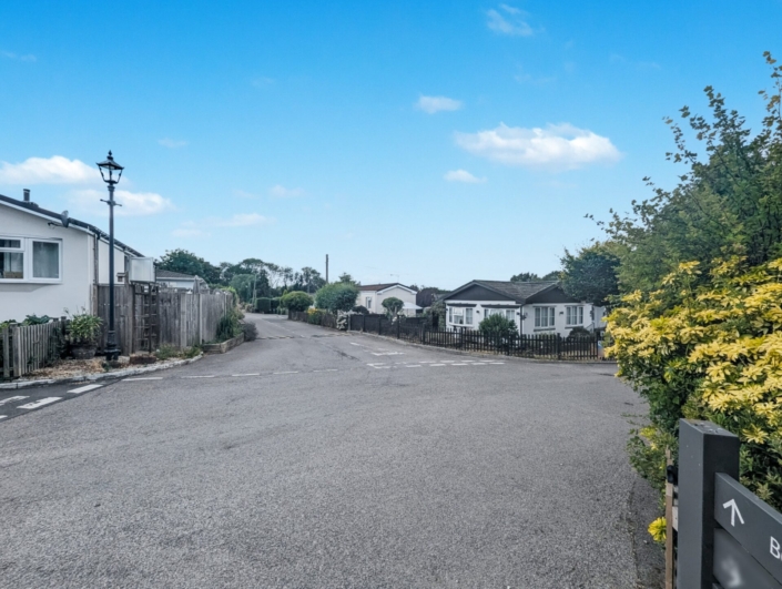 Brockham Hill Park Homes near Tadworth Residential Park Homes for sale at Brockham Hill Park, Tadworth, Surrey