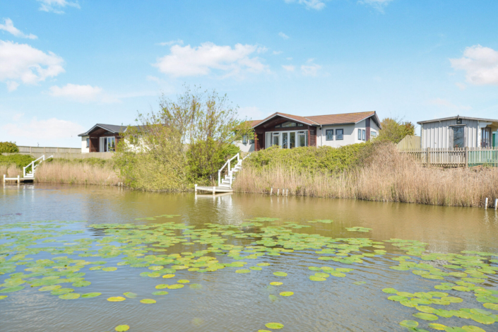 Herons Park Homes near Lydd Residential Park Homes for sale at Herons Park, Lydd, Kent